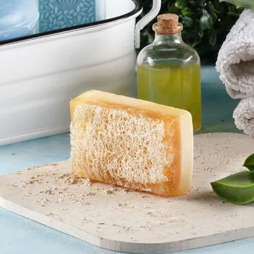 Toptan 100 Gr.d.dörtgen Aloe Vera Esansli Kabak Li̇fli̇ Vücut Bakim Sabunu 