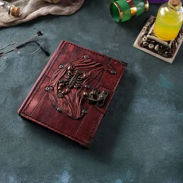 Toptan Akrep Temalı Küçük Boy Deri Defter