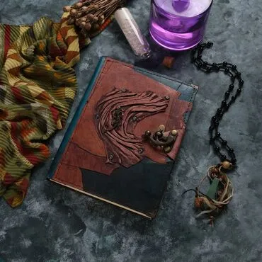 Toptan Kertenkele Temalı Büyük Boy Deri Defter