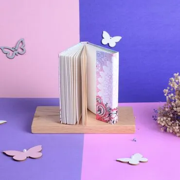 Small Pink Notebook for Women's Day - Standart - 2