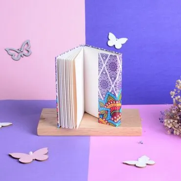 Small Purple Notebook for Women's Day - Standart - 2