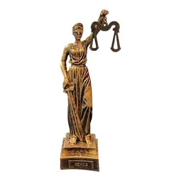 Goddess Of Justice Themis Polyes Trinket