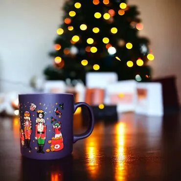 Wholesale Dark Blue Ceramic Mug with Soldier Figurine - Standart - 2
