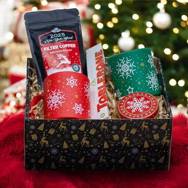 Wholesale Winter Welcome Gift Box Red Green