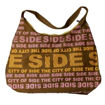 Side Themed Beach Bag with Heart Design - 5