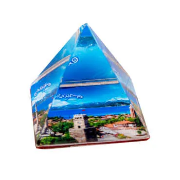 Antalya Temalı Piramit Kağıt Ağırlığı 4 cm - Standart - 2