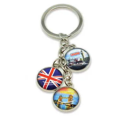 City Themed Metal Keychain With 3 Charms - Round 40x90 mm
