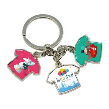 Theme Park Themed Metal Keychain With 3 Charms - T-Shirt 40x95 mm - Standart