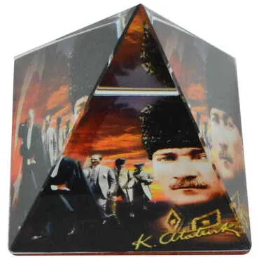 Toptan Atatürk Temalı 6 Cm Pi̇rami̇t Kağit Ağirliği - Standart - 2