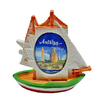 Customazible Polyester Marine Sailing Ship Figurine