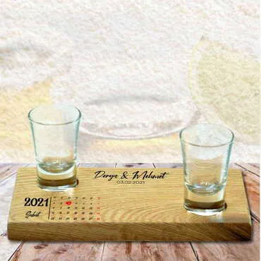 Toptan Sevgiliye Özel Tarihli Ahşap İkili Shot Sunum Seti